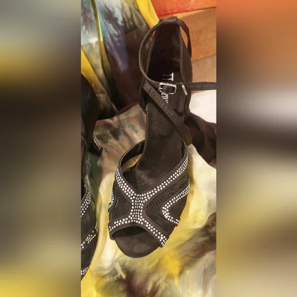 Chic Black Rhinestone Women's Heels - Picture 2 of 5